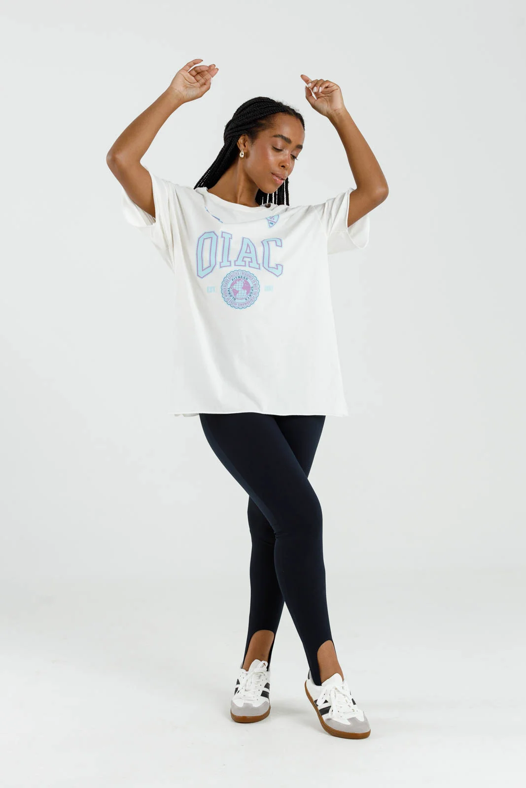 t-shirt-oversized-branco-